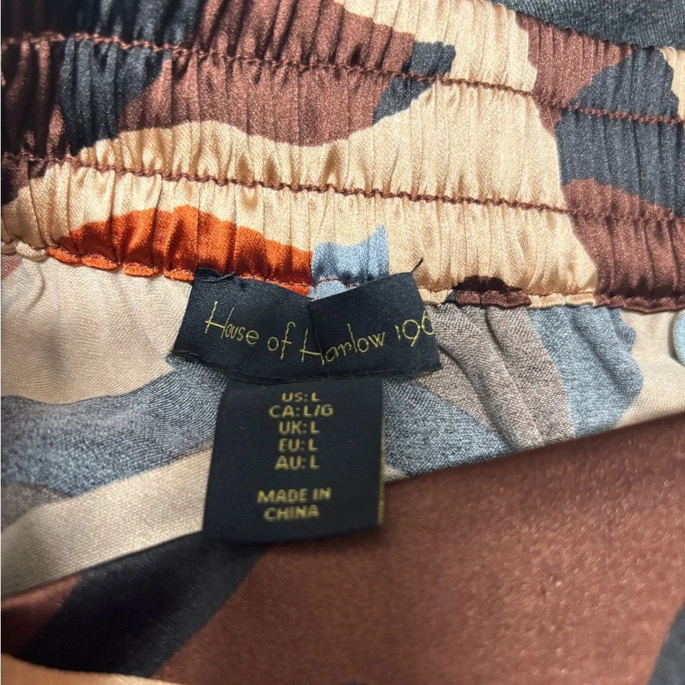 House of Harlow 1960 Multicolor Abstract Pants - Picture 3 of 3